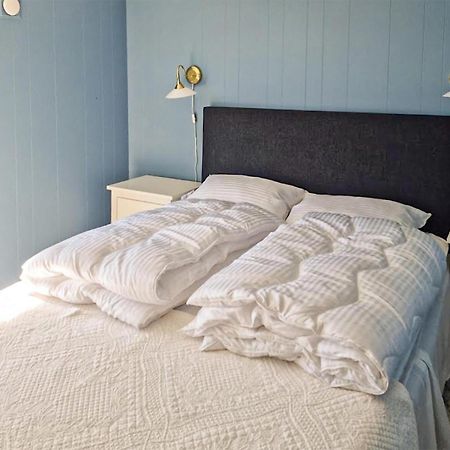 Awesome Home In Kristiansund With House Sea View Екстер'єр фото