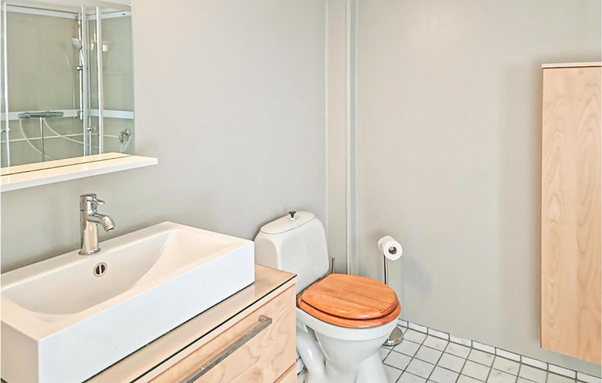 Awesome Home In Kristiansund With House Sea View Екстер'єр фото