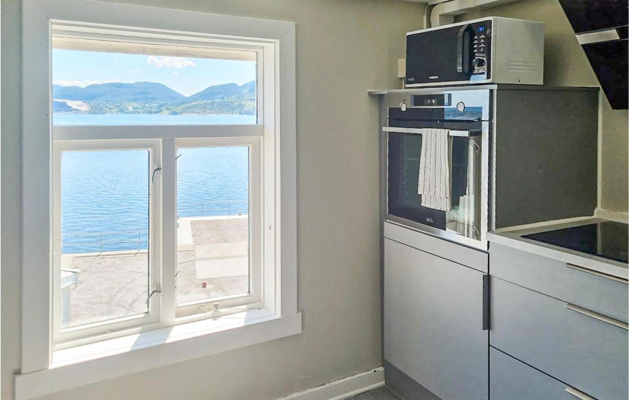 Awesome Home In Kristiansund With House Sea View Екстер'єр фото